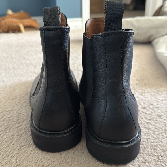 Frye Men's Black Leather Chelsea Boots - Picture 2 of 4